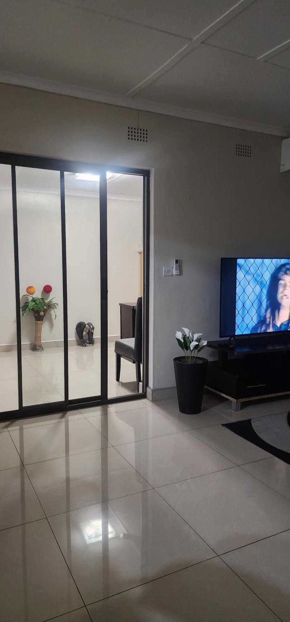 Vk'S Air B&B ฟรานซิสทาวน์ ภายนอก รูปภาพ